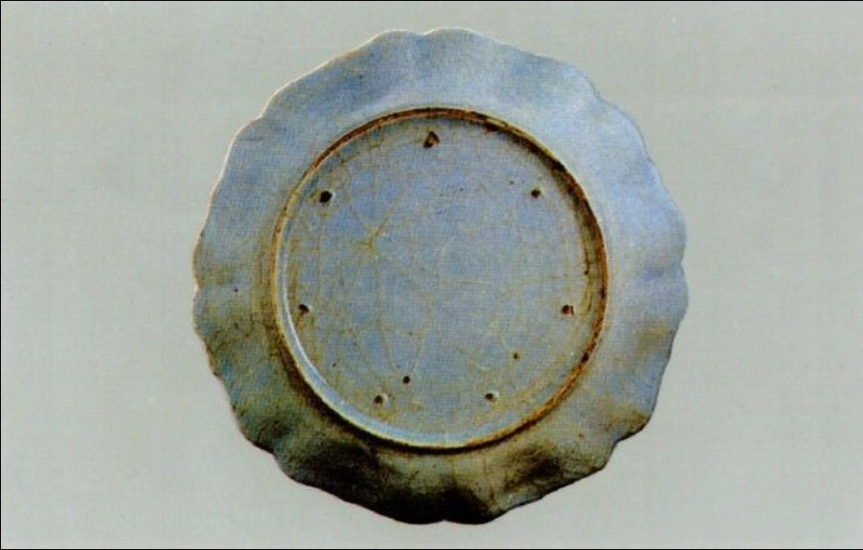 宋代官窑瓷器:鉴赏与辨伪(精华篇)